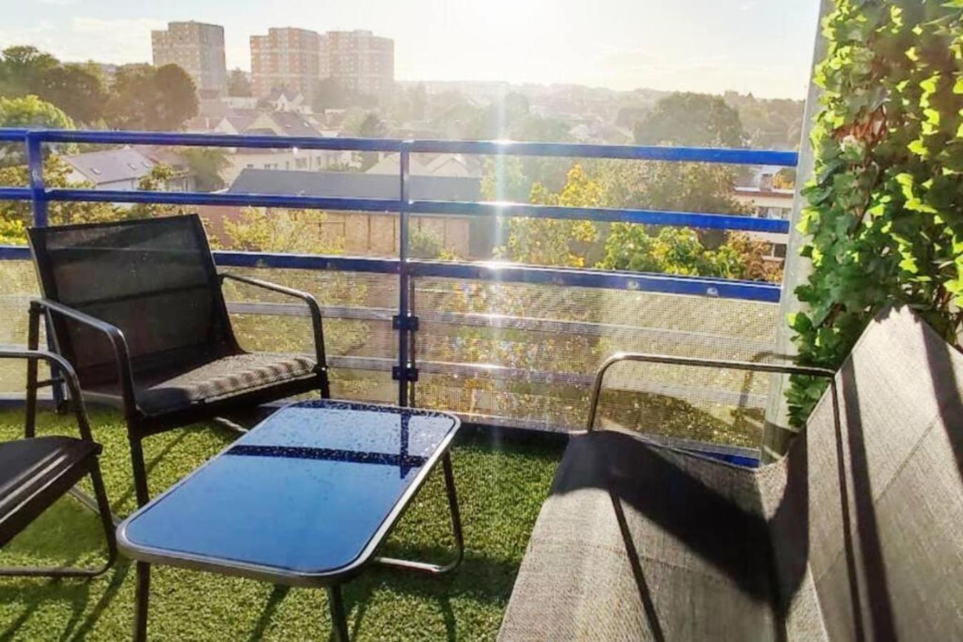 T4 Massy Tgv By Beds4Wanderlust - 80M2 Avec Terrasse Et Bureau - Proche Coulee Verte - Ideal Pro Ou Famille Exterior foto